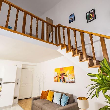 Noble Suite Palermo Luaran gambar